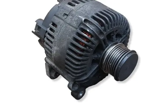 Audi A6 S6 C6 4F Generator/alternator 03G903016A 2543374E