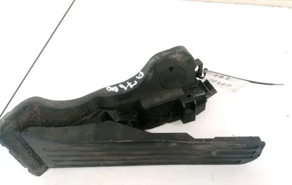 Skoda Octavia Mk2 (1Z) Accelerator throttle pedal 1K1721503P