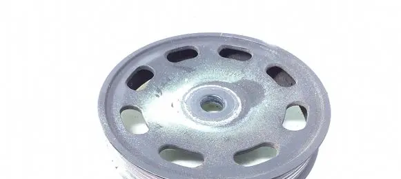 Volkswagen Golf V Crankshaft pulley 03C105255A