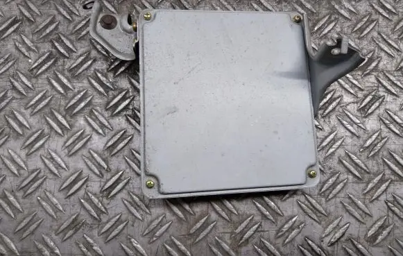 Toyota Avensis Verso Engine control unit/module