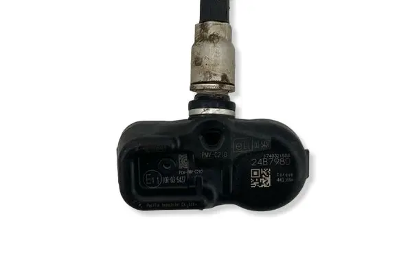 Toyota RAV 4 (XA40) Tire pressure sensor PMVC210