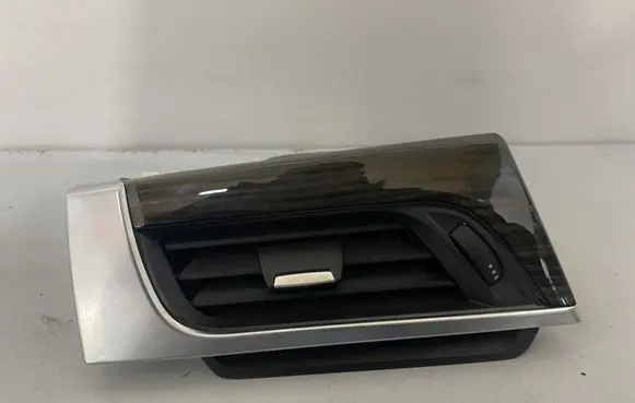 BMW X1 F48 F49 Other center console (tunnel) element 9332236 9292739