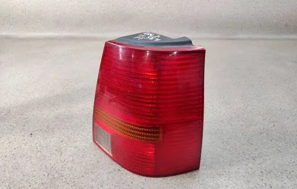 Volkswagen Golf IV Rear/tail lights 1J9945075PAOP0919 1J9945075P