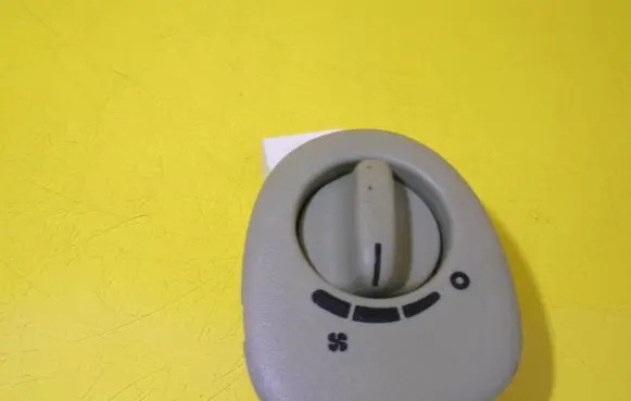 Interior fan control switch
