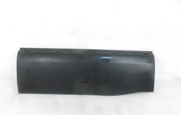 Iveco Daily 6th gen Rear arch trim 5801811493