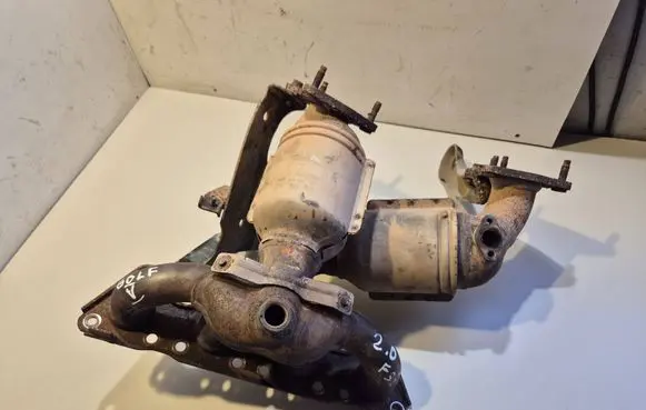 Volkswagen Golf V Catalyst/FAP/DPF particulate filter 06F253031AC 06F166AA