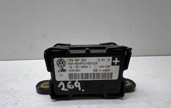 Volkswagen Touareg II ESP acceleration yaw rate sensor 7P0907652