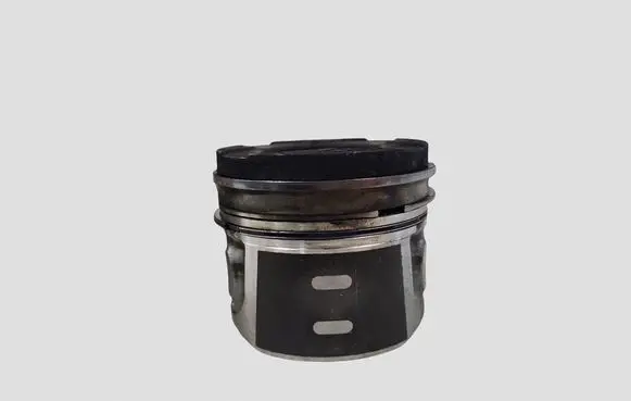 Volvo S40 Piston