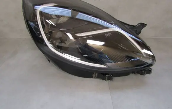 Ford Puma Headlight/headlamp L1FB13E014CH BX726 L90202396