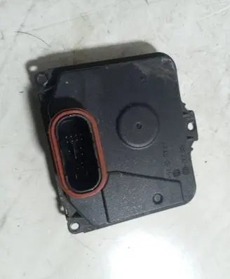 Audi Q7 4M Headlight ballast module Xenon 4M0907397AB 01155221AC