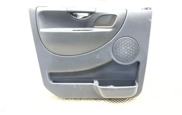 Citroen Jumpy Front door card panel trim