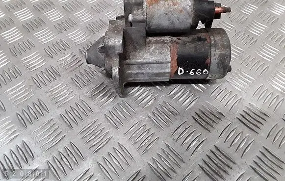 Dacia Duster Starter motor 8200584675B