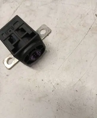 Audi A4 S4 B8 8K Positive cable (battery) 4F0915519