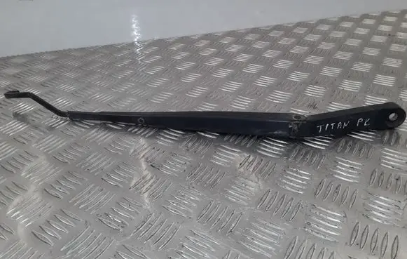 Nissan Titan Front wiper blade arm 89813613 89813