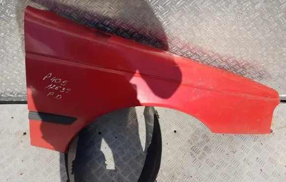 Peugeot 405 Fender