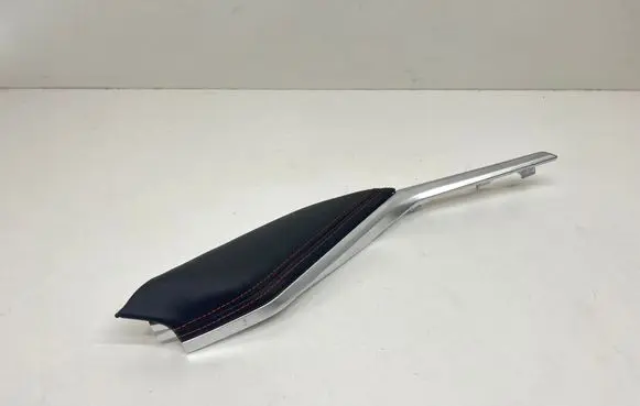 BMW M4 G82 G83 Centre console side trim front 9502527