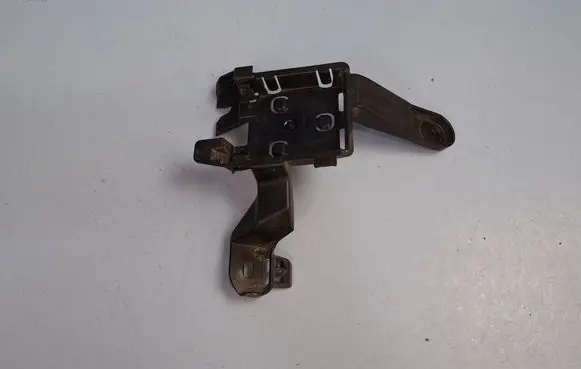 Volkswagen Tiguan Blind spot radar bracket 571907455