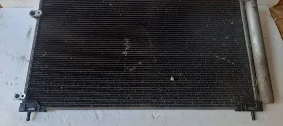 Toyota Yaris A/C cooling radiator (condenser)