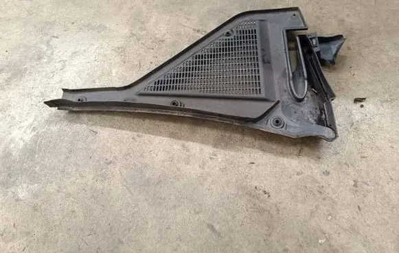 BMW X6 E71 Wiper trim 6945583