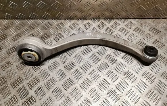Jaguar XF X250 Front lower control arm/wishbone C2Z10052 8X233C256AD