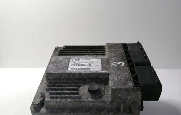 Fiat Doblo Engine control unit/module 55182886 4K5S2KV5E