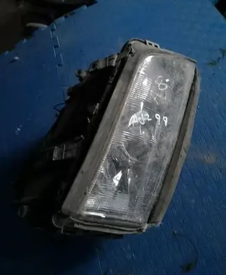 Audi A8 S8 D2 4D Headlight/headlamp 4DO941004M