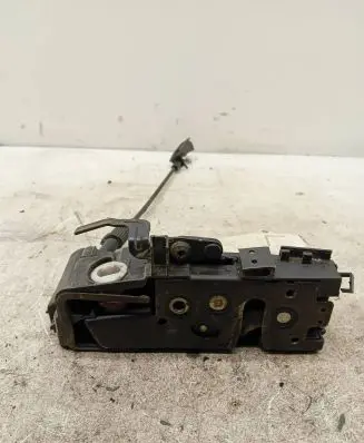 Seat Alhambra (Mk1) Front door lock