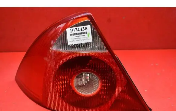 Ford Mondeo Mk III Rear/tail lights 3S7113405A