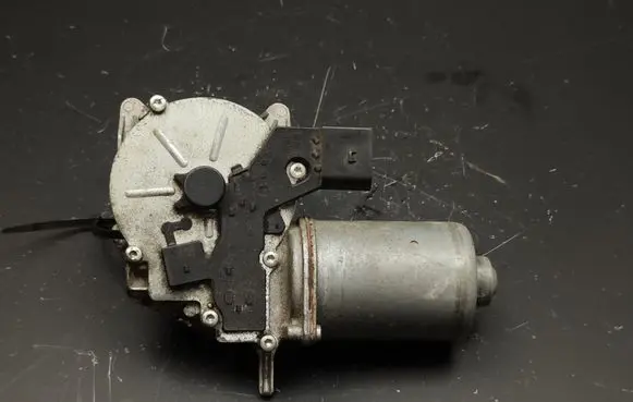 Mercedes-Benz Sprinter W906 Wiper motor 405146