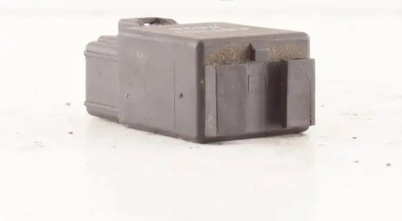 Mitsubishi Pajero Other relay E8T101 7626