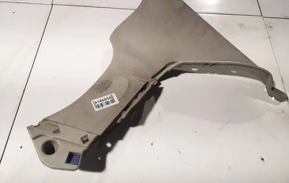 (B) pillar trim (top)