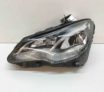 Mercedes-Benz E A207 Headlight/headlamp A2078200959