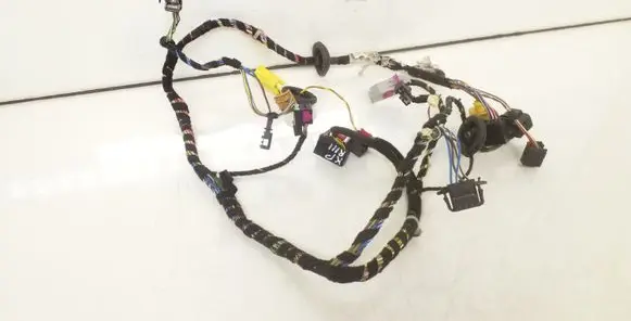 Skoda Octavia Mk2 (1Z) Front door wiring loom 1Z0120DS