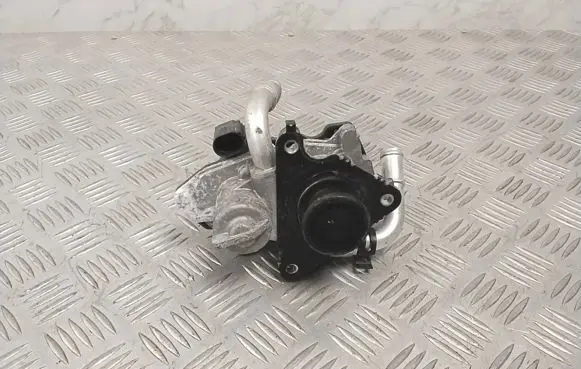 Audi A4 S4 B9 EGR valve 04L131501S