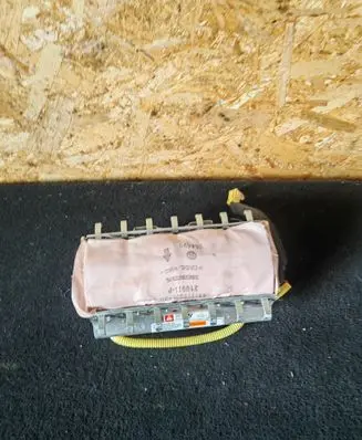 Honda CR-V Passenger airbag 
