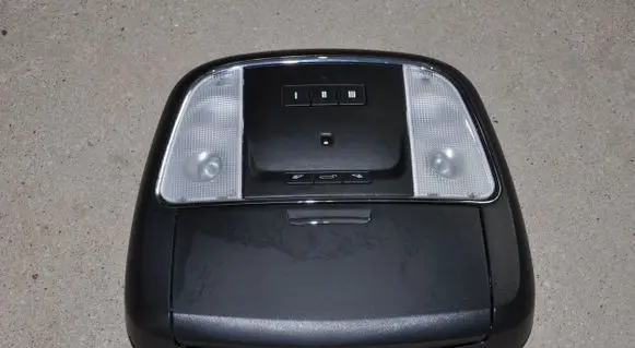 Dodge Durango Front seat light 1UC601X9AE
