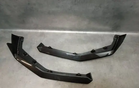 BMW M5 G90 Front bumper lip 5A7D671 5A7D672
