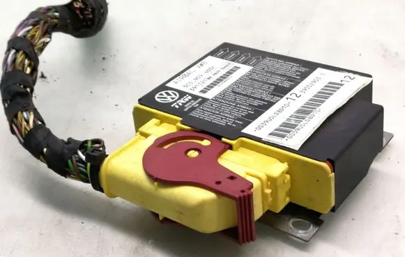 Volkswagen PASSAT B6 Airbag control unit/module 3C0909605F