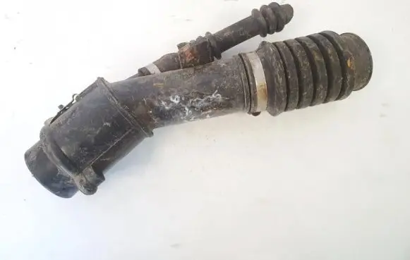 Air intake hose/pipe
