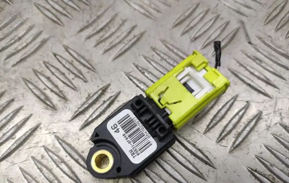 Toyota Verso Airbag deployment crash/impact sensor 898310F040