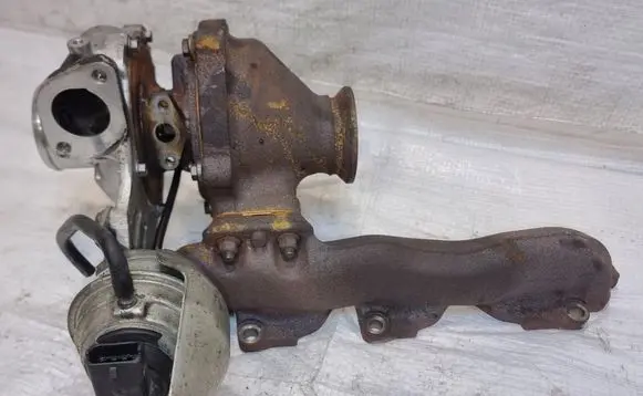Opel Insignia A Turbo 55581063