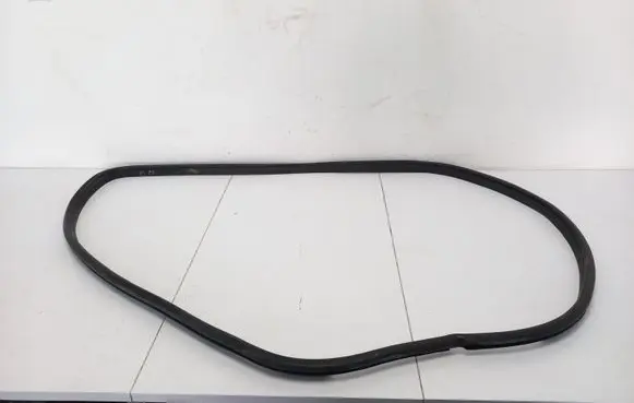 Toyota Auris 150 Rear door rubber seal (on body) 6233102160B0