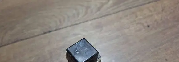Mercedes-Benz C W202 Other relay 0025422119