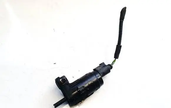 Windscreen/windshield washer pump