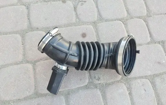 Opel Insignia B Air intake hose/pipe 23383225