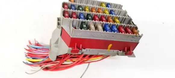 Volvo V70 Fuse box set 9162439