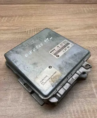 BMW 5 E39 Engine control unit/module ECU 2247891 0281001373 Used