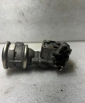 Audi A3 S3 8P EGR valve 06A131166E