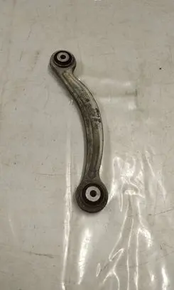 Mercedes-Benz C AMG W205 Rear control arm A20414