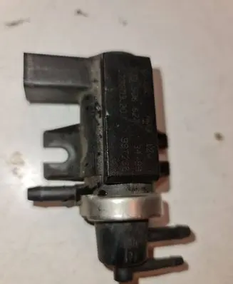 Volkswagen Bora Turbo solenoid valve 1J0906627